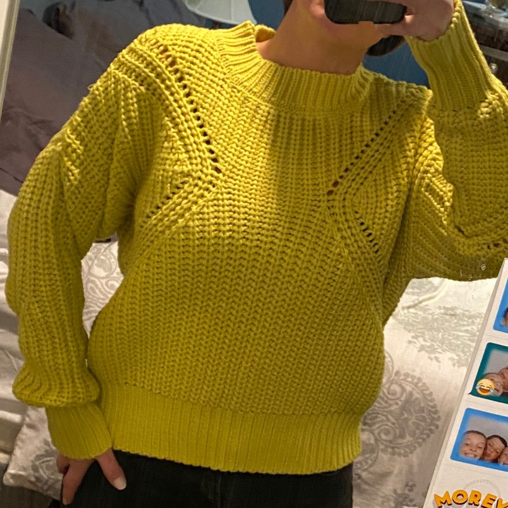 Women’s Knit Winter Sweater